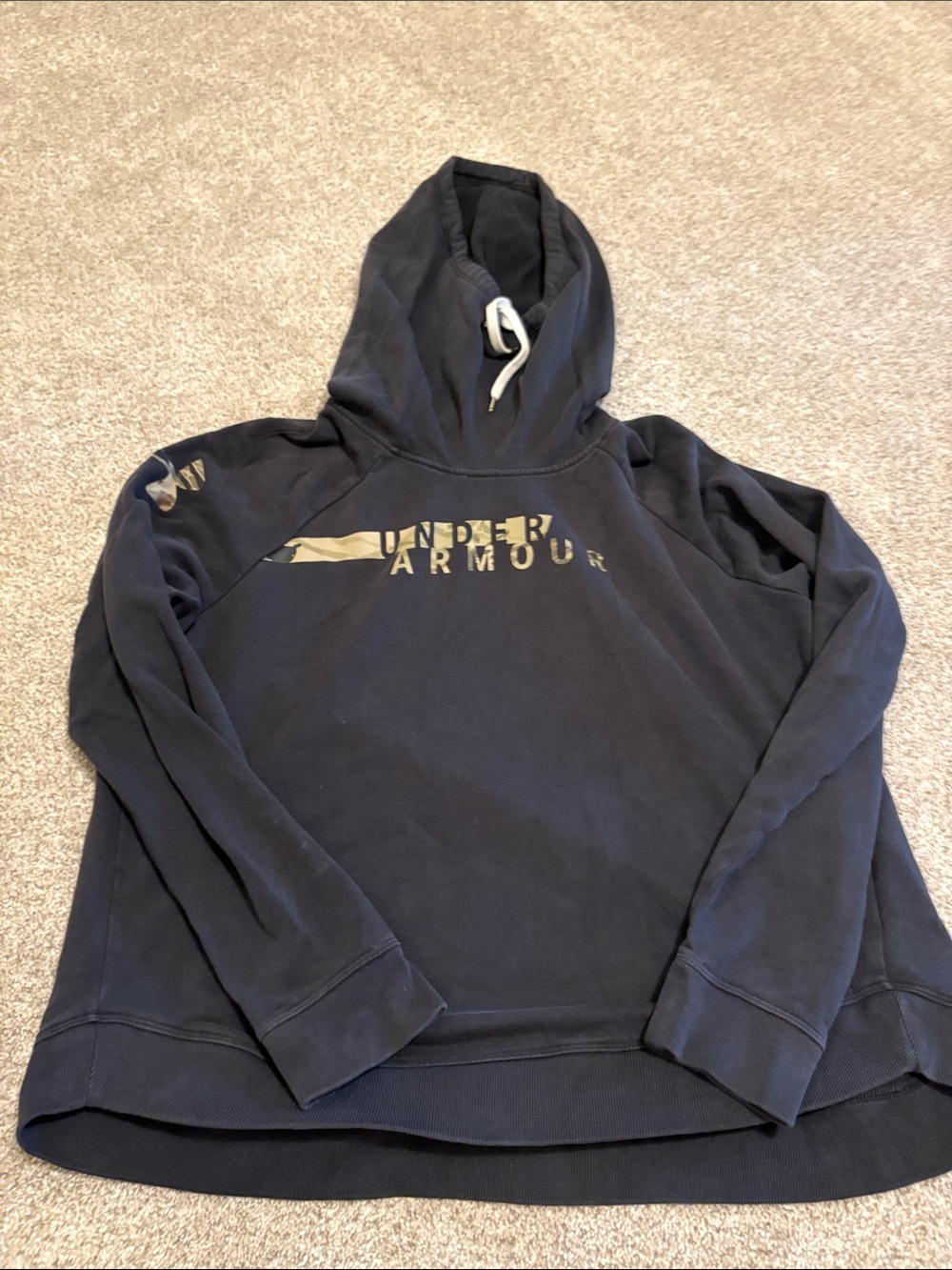 Under Armour Women’s Black Crewneck Hoodie with Logo